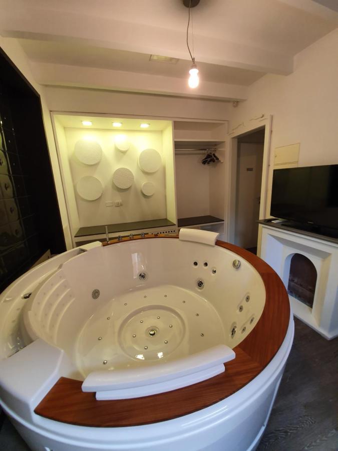 Emphasis Suites & Rooms Cagliari Eksteriør bilde
