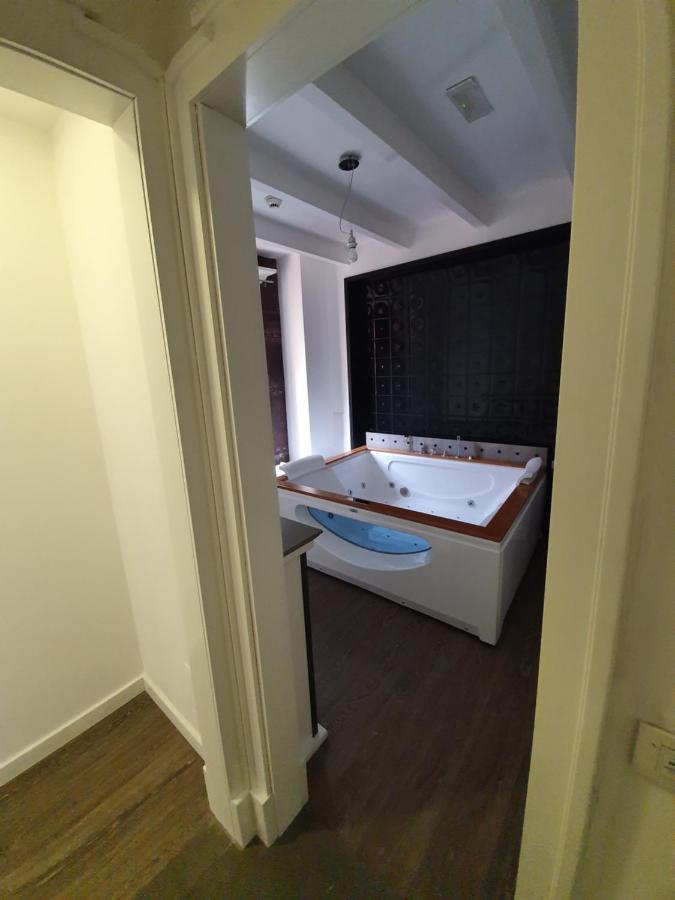 Emphasis Suites & Rooms Cagliari Eksteriør bilde