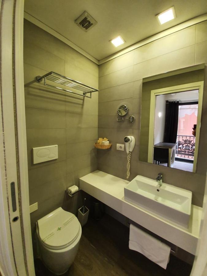 Emphasis Suites & Rooms Cagliari Eksteriør bilde