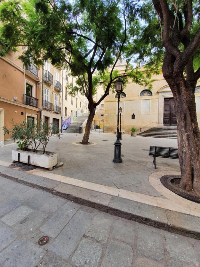 Emphasis Suites & Rooms Cagliari Eksteriør bilde